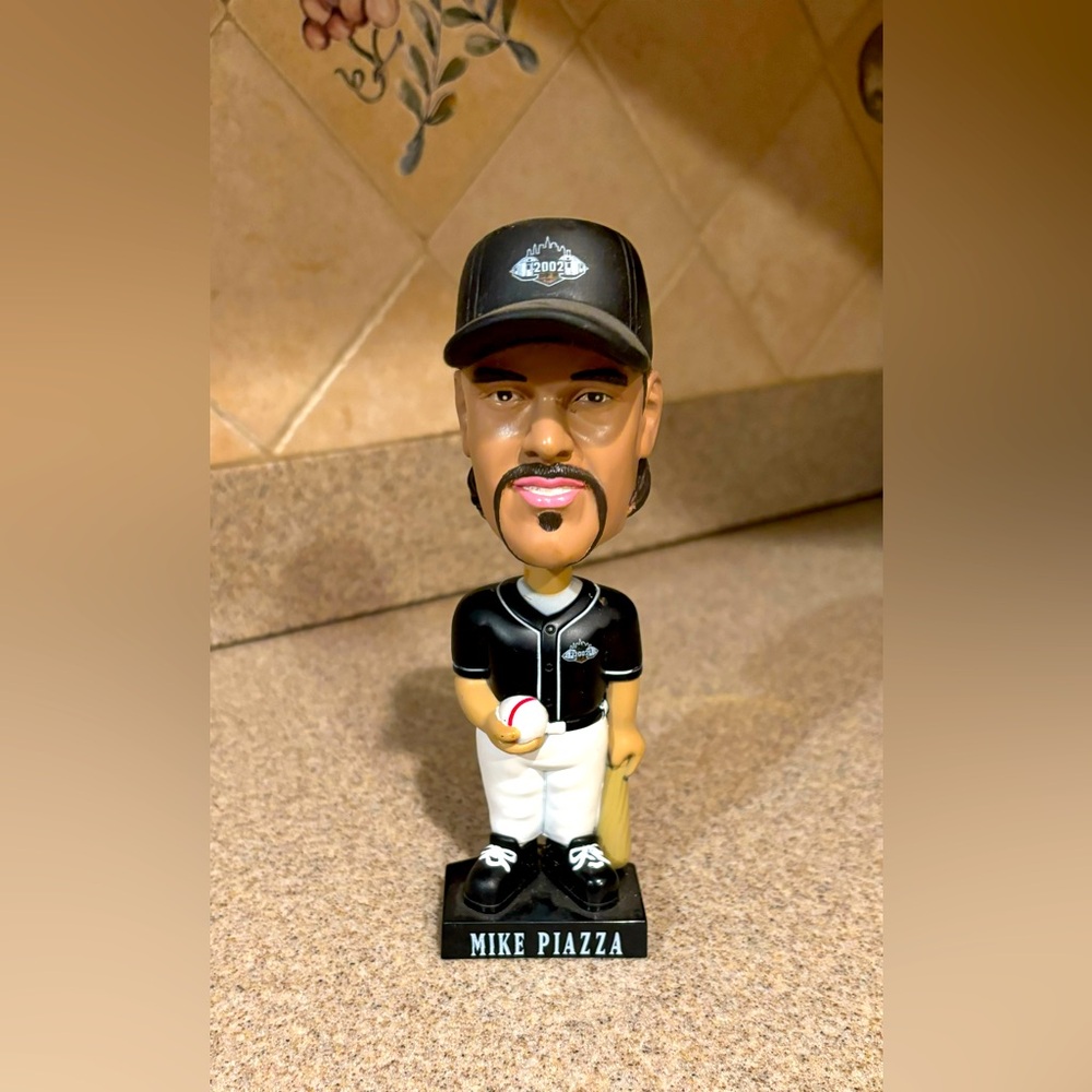 MLB bobblehead Mike Piazza